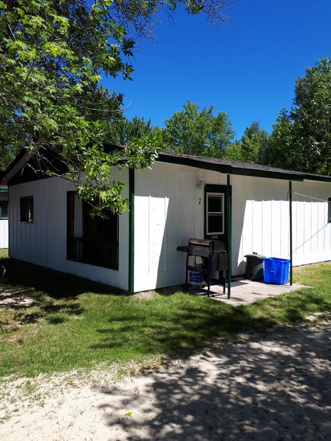Chalkley'S Sandy Bay Cottage Resort Nipissing Beach Exterior foto